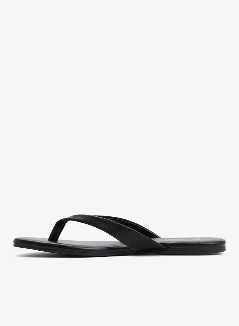 كول ات سبرنج Kayce Slip On Flat Sandals